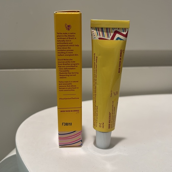 Good Molecules Yerba Mate Wake Up Eye Gel and Lightweight Daily Moisturizer - Picture 6 of 7